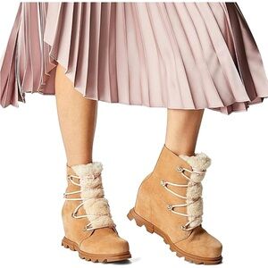 NEW Sorel Joan of Arctic 3 Lace Wedge Tawny Ankle Boots